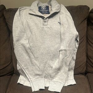 American Eagle Outfitters Light Gray Large Long Sleeve Shirt